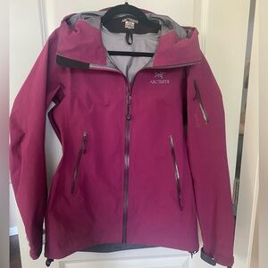 Arc’teryx Beta SV Gore-Tex pro ahell